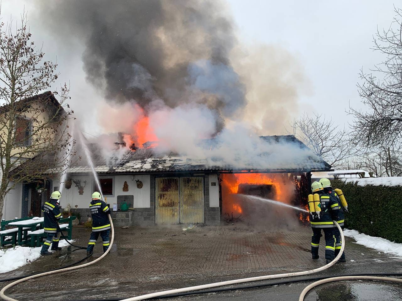 B3 Garagenbrand in Unteramt / Gresten-Land