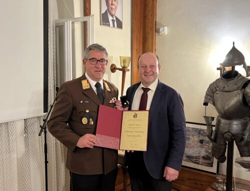 Silberner Ehrenring für Kommandanten a.D.