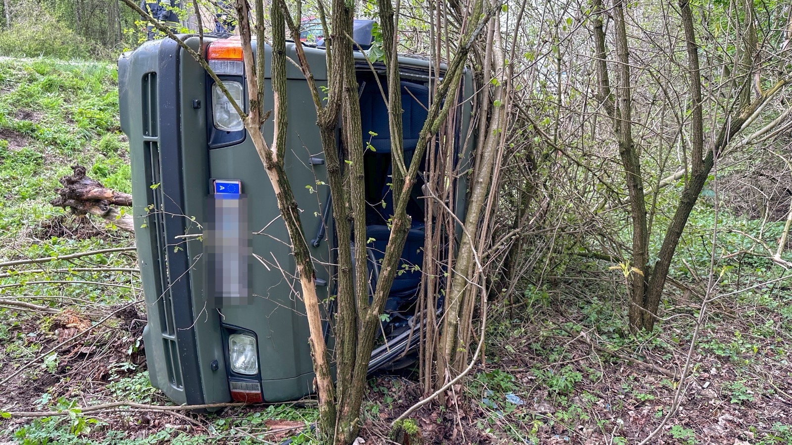 Fahrzeugbergung auf der L89 bei Gimpering