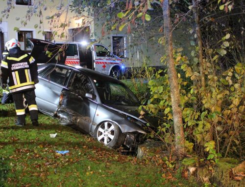 Schwerer Verkehrsunfall mit verletzter Person