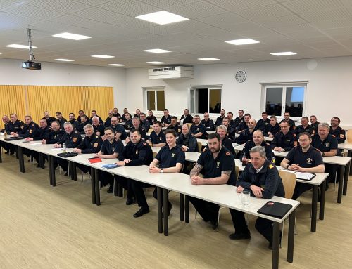 Feuerwehrkommandanten stärkten ihr Wissen bei Fortbildung