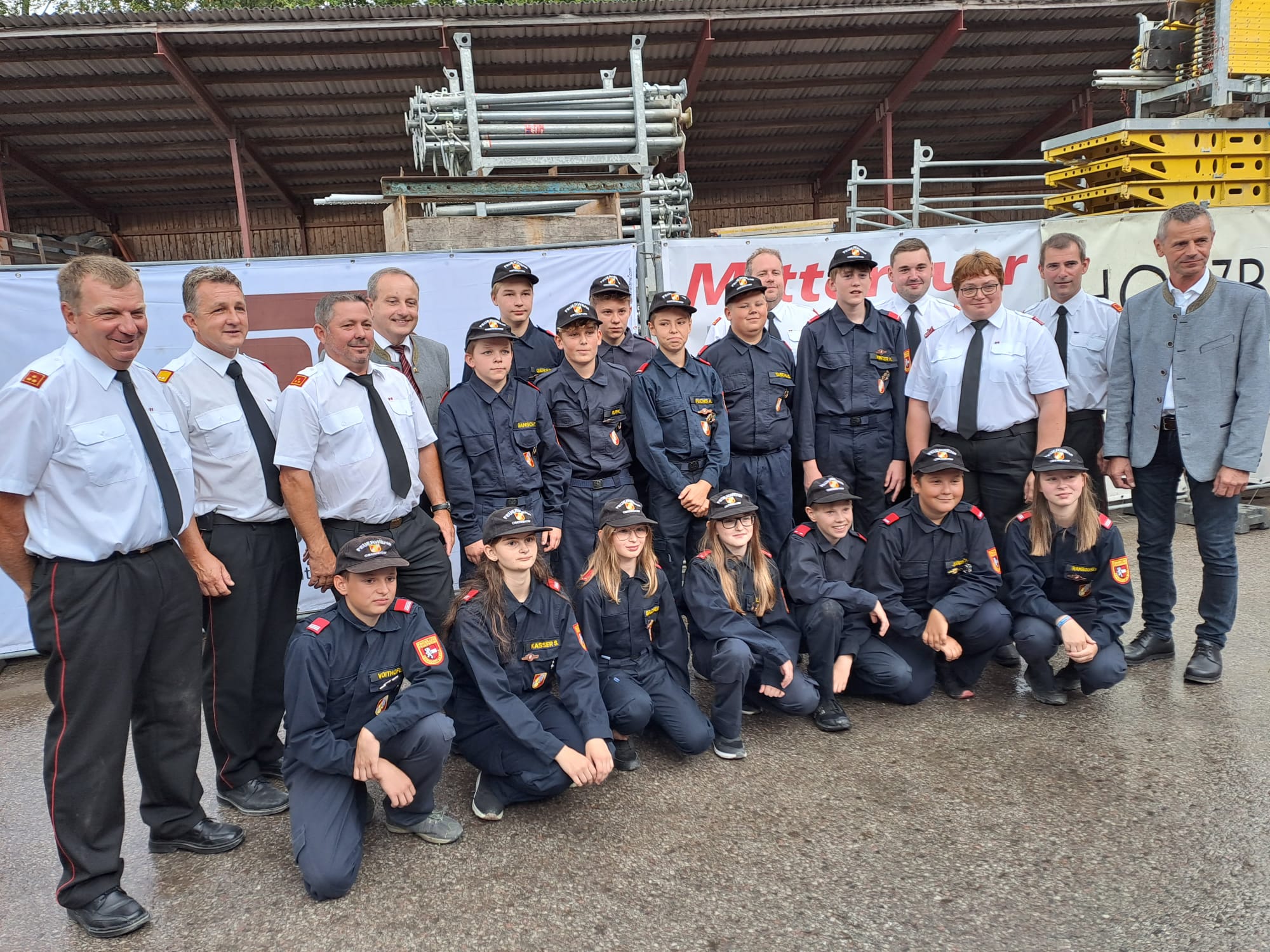 Übergabe der Bewerbsabzeichen am Bründler Feuerwehrfest
