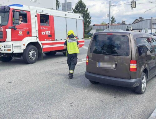 Auffahrunfall in Purgstall – Kreuzung Kirchengasse – B25