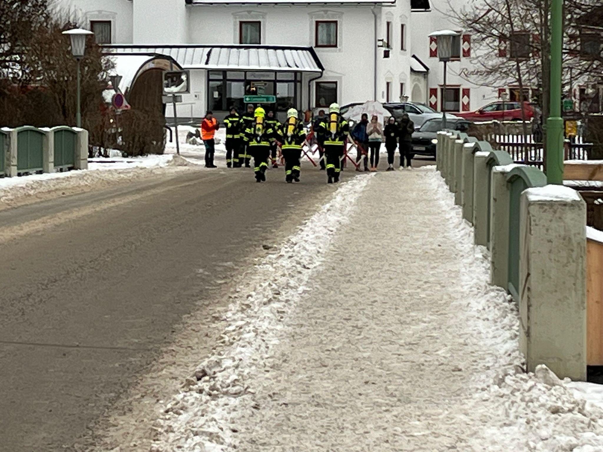 09fb4423-7264-4c7f-8e84-58f8a85eb78b