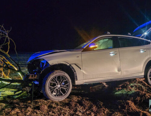 Fahrzeugbergung auf der L89 bei Purgstall 