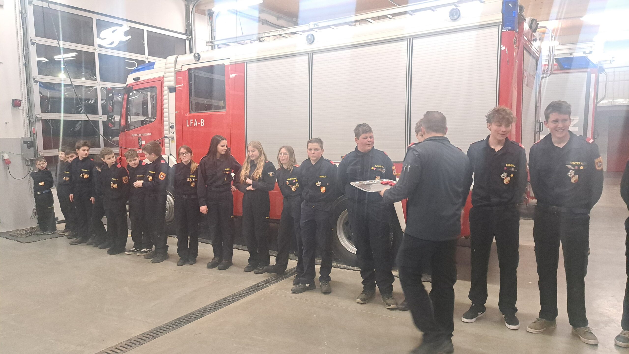 f3c16924-218e-49d1-ad48-79154bbbac9f