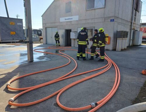 Übung im Brandhaus des NÖFSZ