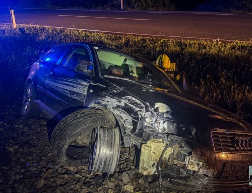 Feuerwehr-Einsatz in Schauboden: Fahrzeug von Fahrbahn abgekommen