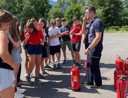 Die 4. Klassen MS bei der Feuerwehr
