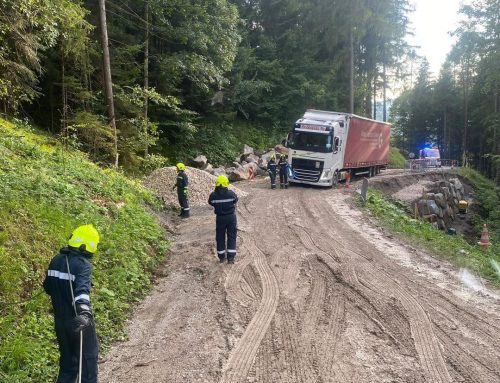 LKW-Bergung am Buchberg
