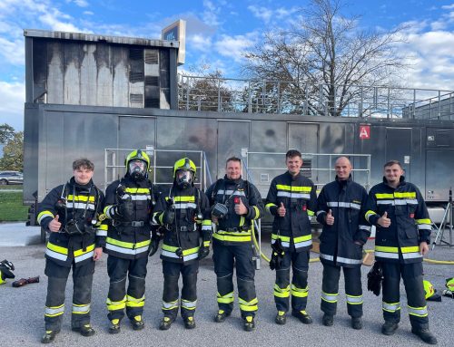 Heißausbildung AT40 im Brandcontainer in Purgstall